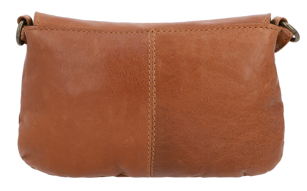 Gusti Leder Borsa A Tracolla Da Donna Clover – Borsa A Mezzaluna In Pelle Bovina Da Donna - Borsa A Tracolla Vintage In Pelle Con Design Intrecciato Retrò Gusti Leder Borsa A Tracolla Da Donna Clover – Borsa A Mezzaluna In Pelle Bovina Da Donna - Borsa A Tracolla Vintage In Pelle Con Design Intrecciato Retrò
